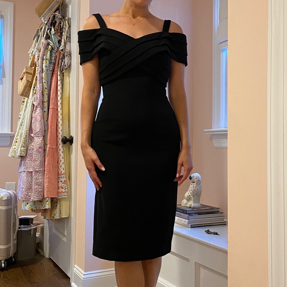 Badgley Mischka black body-con dress, Size 4